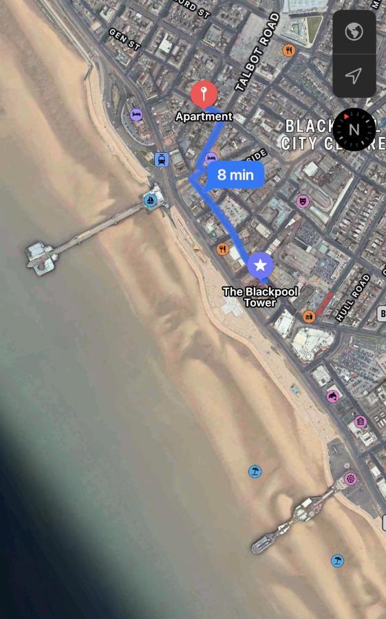 Peaky Blinders Apartment 5 Min Walk To Blackpool Tower Sleeps Up To 14 Kültér fotó